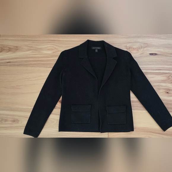 Banana Republic Jackets & Blazers - XXSP Banana Republic Black Sweater Blazer with Pockets